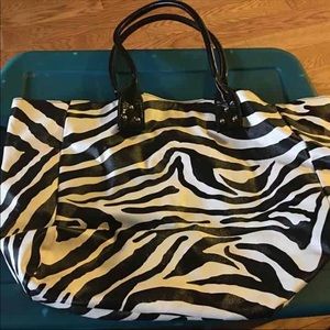 Black and white zebra print purse!